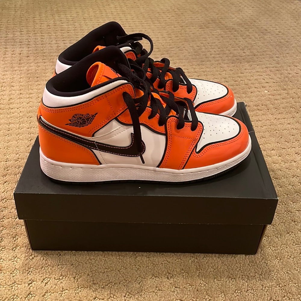 Turf Orange Jordan 1s youth 6  women’s 8